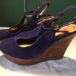 Torrid wedge shoes